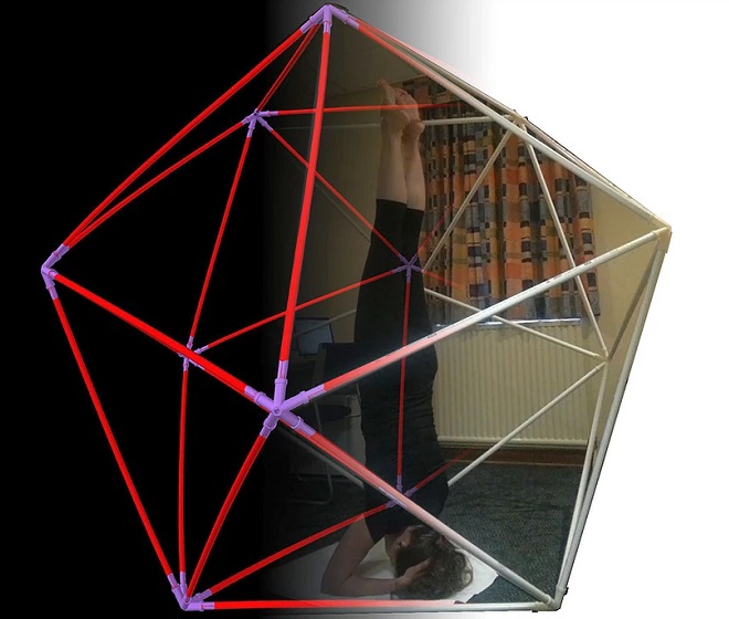 Daniela Bertol - Movement Infrastructure: icosahedron standing on face